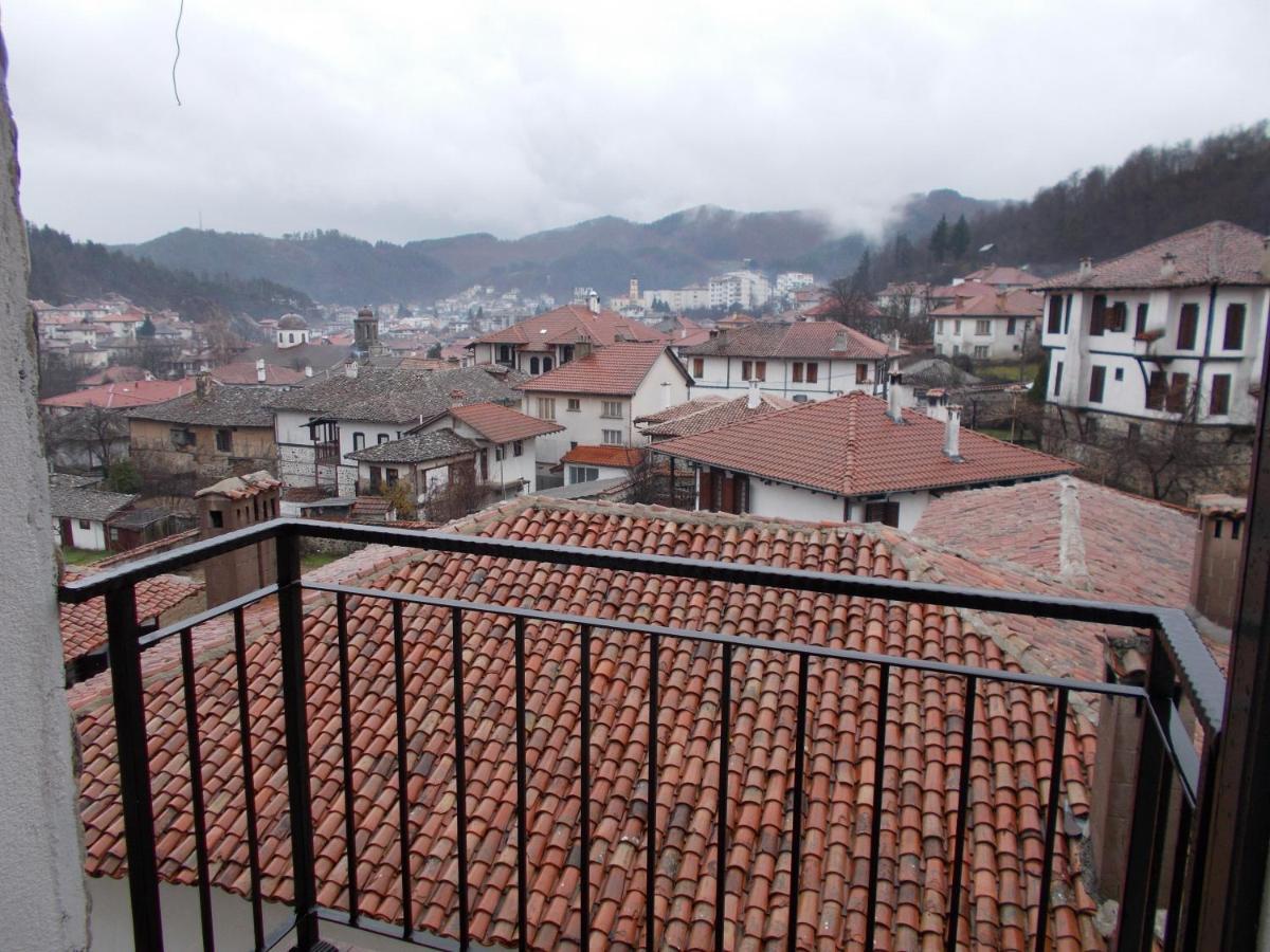 Апартхотел "Старият Град" В Етнографски Комплекс Zlatograd Exteriör bild